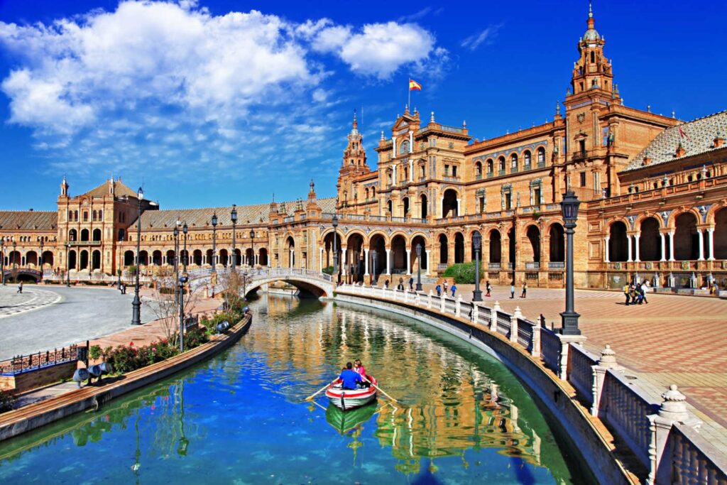 13 Best Tourist Sites in Spain