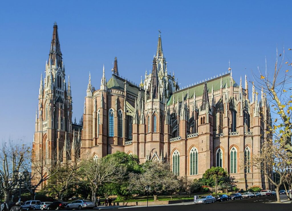 7 Historical Cathedrals in Argentina